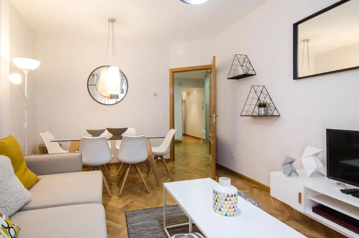 Bright & Spacious- City Center- 2Rooms-2Bathrooms Madrid Exterior foto