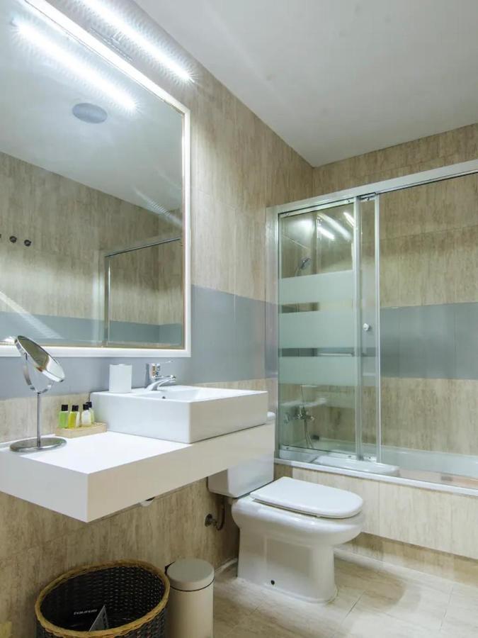 Bright & Spacious- City Center- 2Rooms-2Bathrooms Madrid Exterior foto